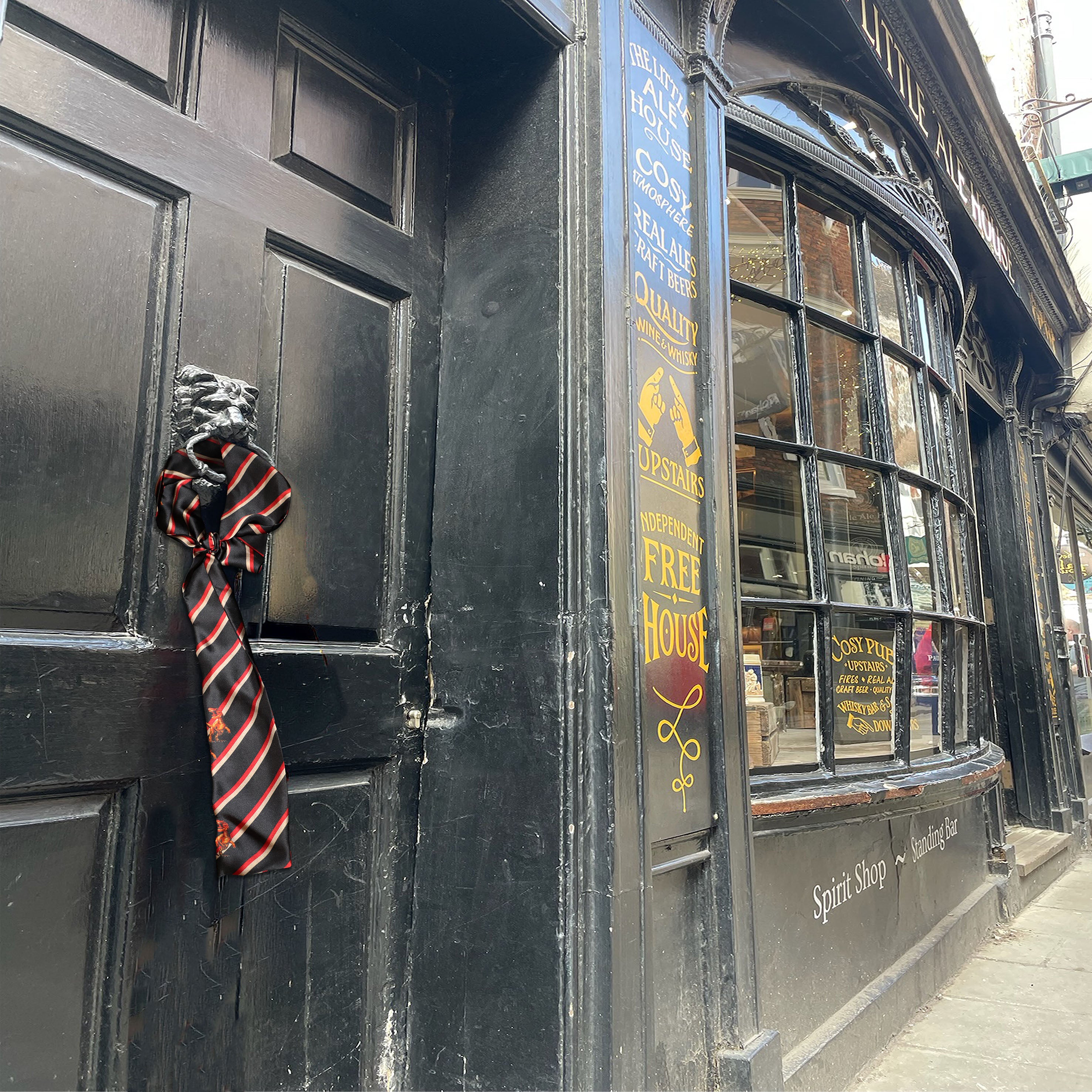 V.Stitch POWER-OF-STRIPE Silk Satin Tie Scarf